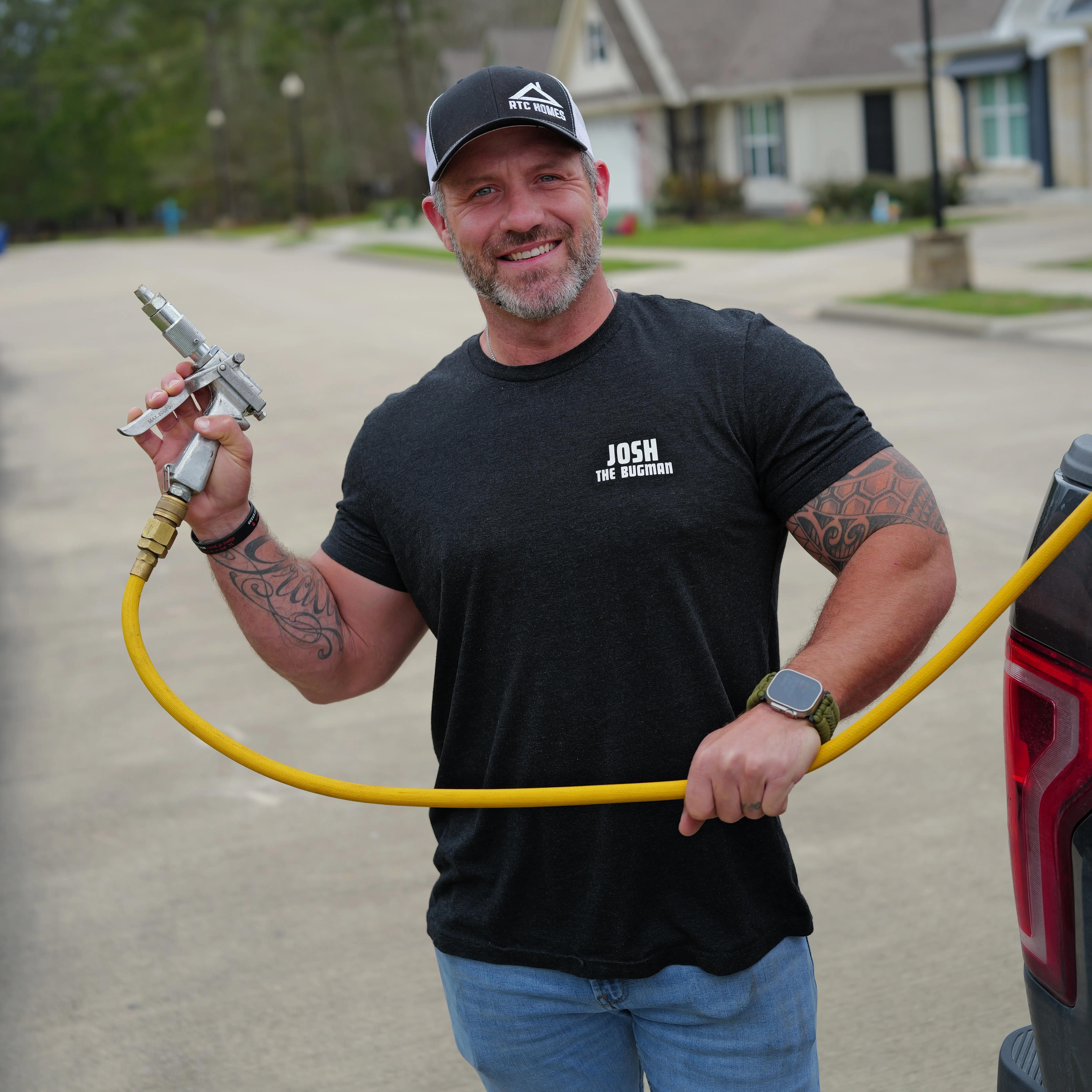 The-Leader-In-Pest-Control-2 Professional pest control technician holding treatment equipment in Southeast Texas